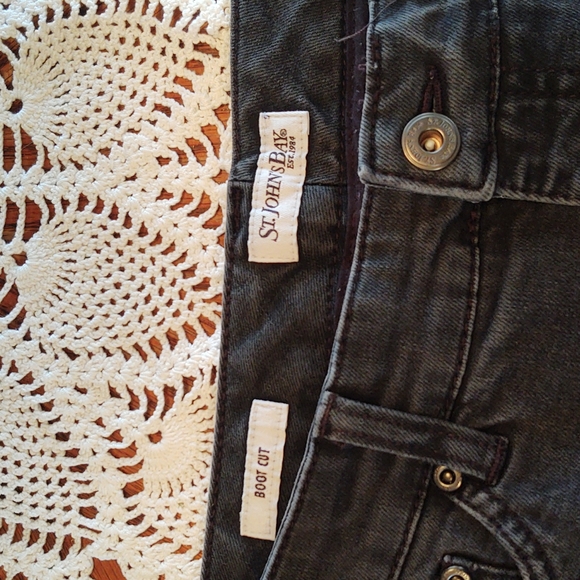 St.John's Bay Black Wash Slim Pocket Boot Cut Jeans P6 - Picture 8 of 13